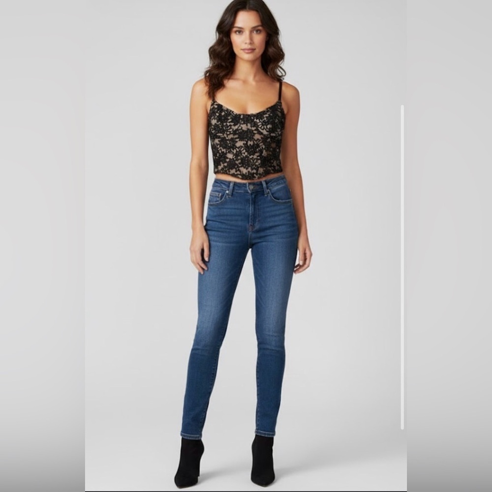 White Fox Black Floral Lace Back Zip Mystic Femenine Corset Top Womens Size M